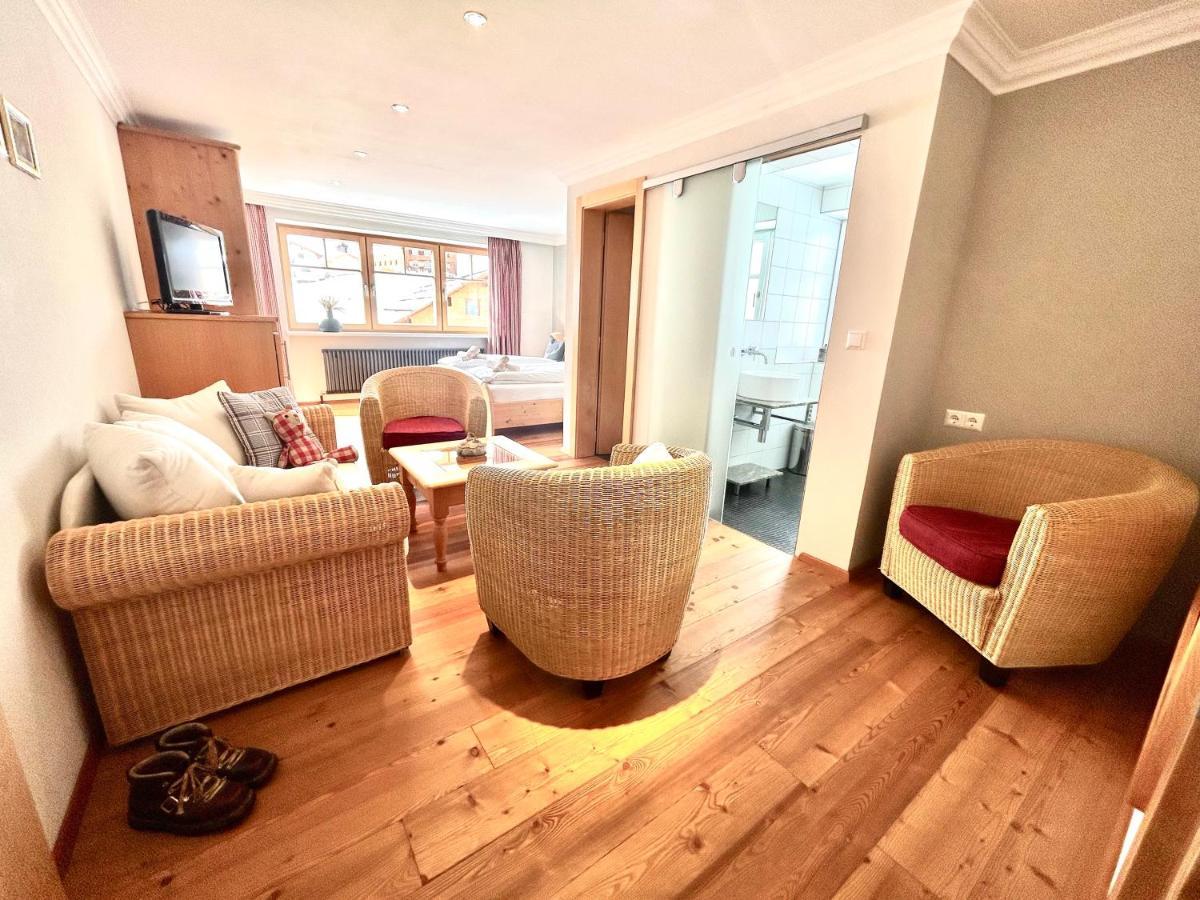 Haus Wallis By Stayfritz - Ski-In Ski-Out Zimmer 'Garni' Am Arlberg Warth  Eksteriør bilde